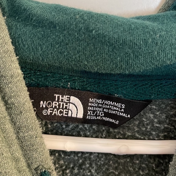 North Face Men’s Sweater - Picture 4 of 4